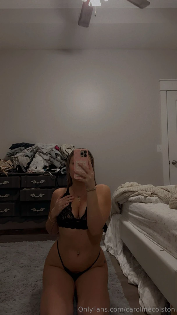 Daddy i just took so many sexy videos taking this off and bending over 