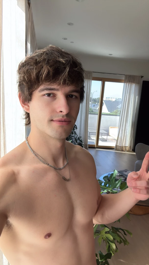 Happy sunday say it back in the comments for a freebie in your dms 