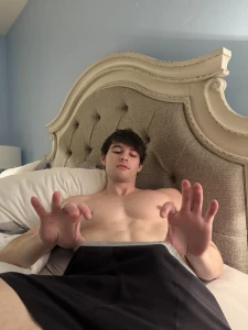 Ummm you re gonna want to see what i sent you in the dm s before i