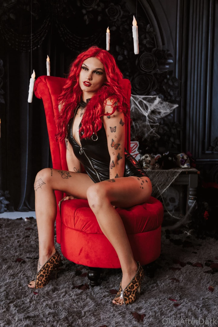 New halloween set with liltaynasty going up on oadraw now 