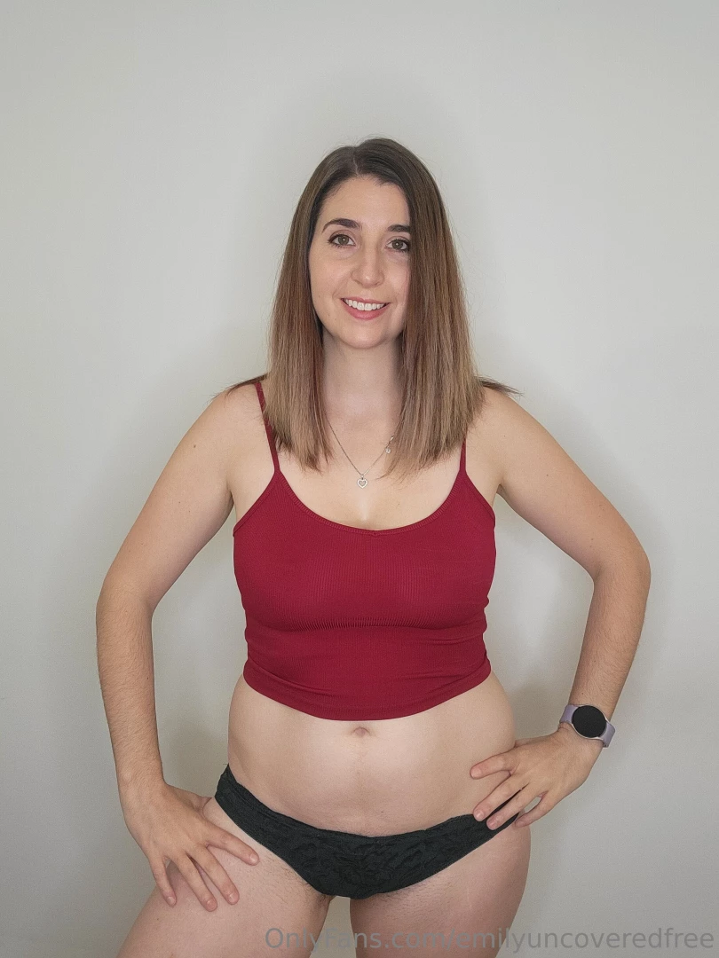 Flashing is infinitely easier with no bra 