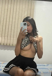 Lilitthebunny would you like to get explicit content from me then dm part 5