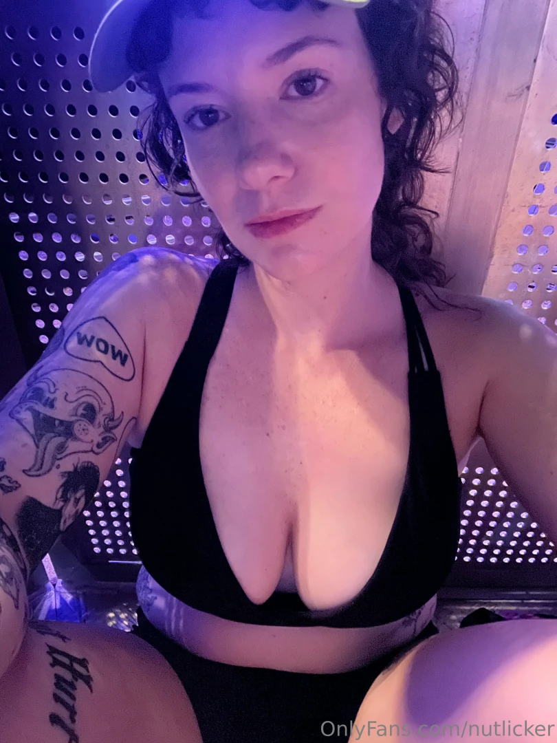 Here s a photo of me at a music festival sale at my vip only fans 