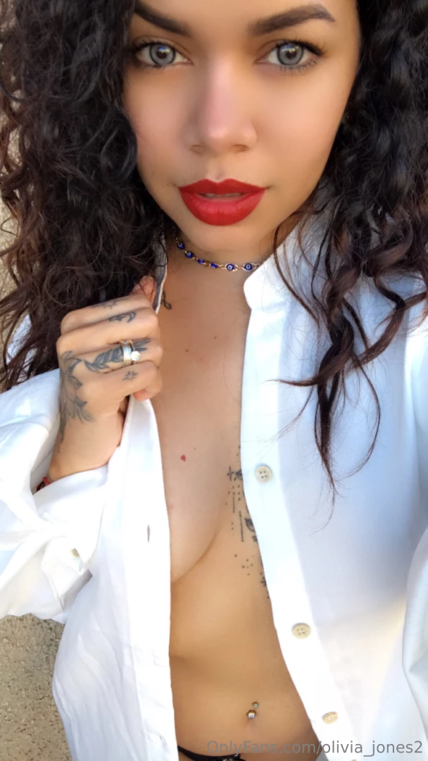 In the dm i left you a very hot gift that you will want to see right 