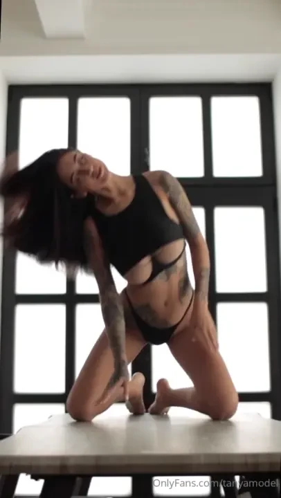 Tanyamodel part 80527 