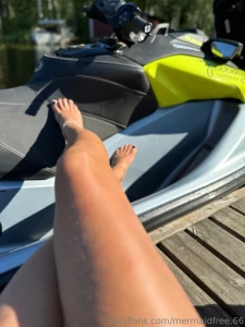 This mermaid had a powerful ride time to relax t m merenneito sai hyv