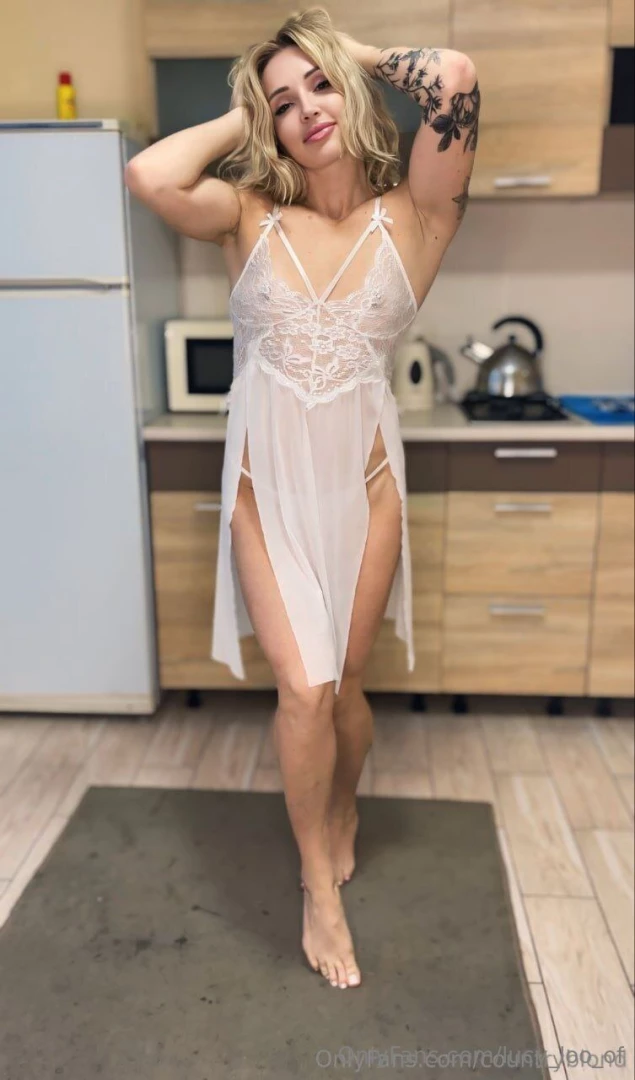 Free subscription for the first 50 followers countryblond dm her show part 1855 