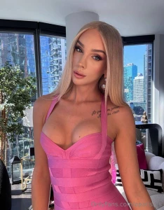 Today is international hugging day and i hug each and every one of you