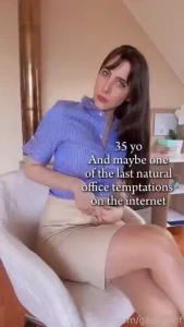 I mean it s true secretary tightskirt skirt assistant officegirl milf
