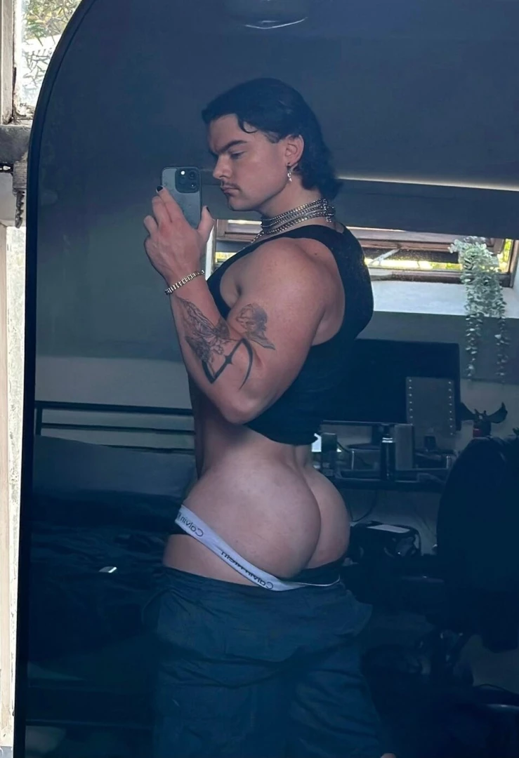 Sydney hunk sean_dg666 part 2 