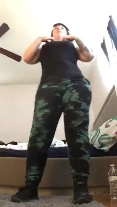 Yo solo vivo a mi maneraaa follow corinasucks for more xx 3 