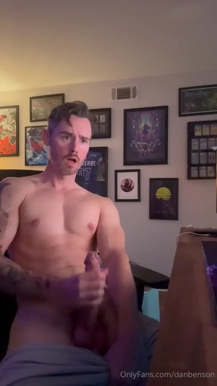 Huge cumshot while watching my onlyfans videos 