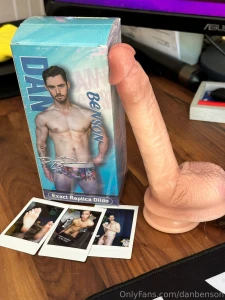 Weekly dildo raffle 6 10 - 1 year free onlyfans subscription - signed