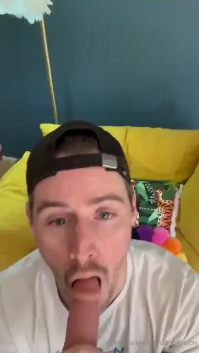 Pov me sucking your big cock 
