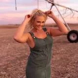 femalefarmerrancherfree