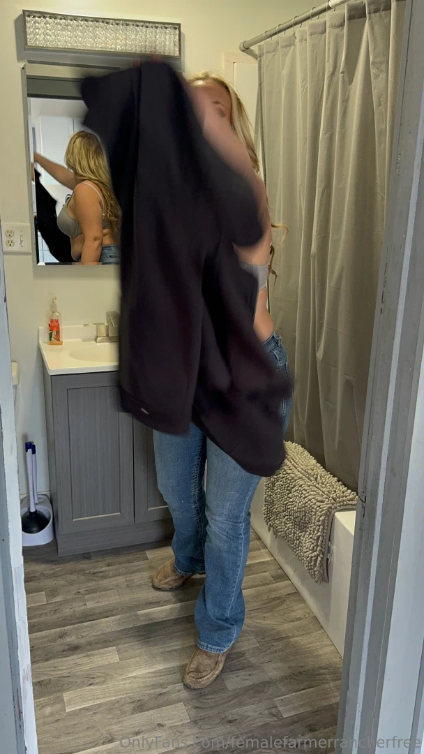 Swipe to see me take it off part 7 