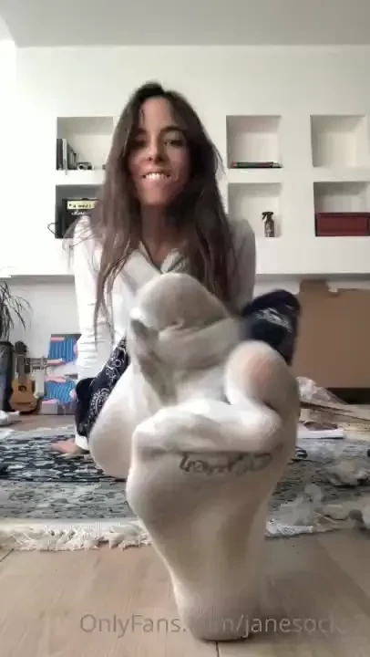 Was moving this week and decided to take a break because my feet were part 1 