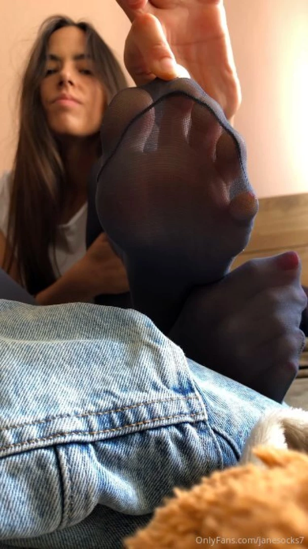 Came from my vacation here just to tease you with my new pantyhose part 1 
