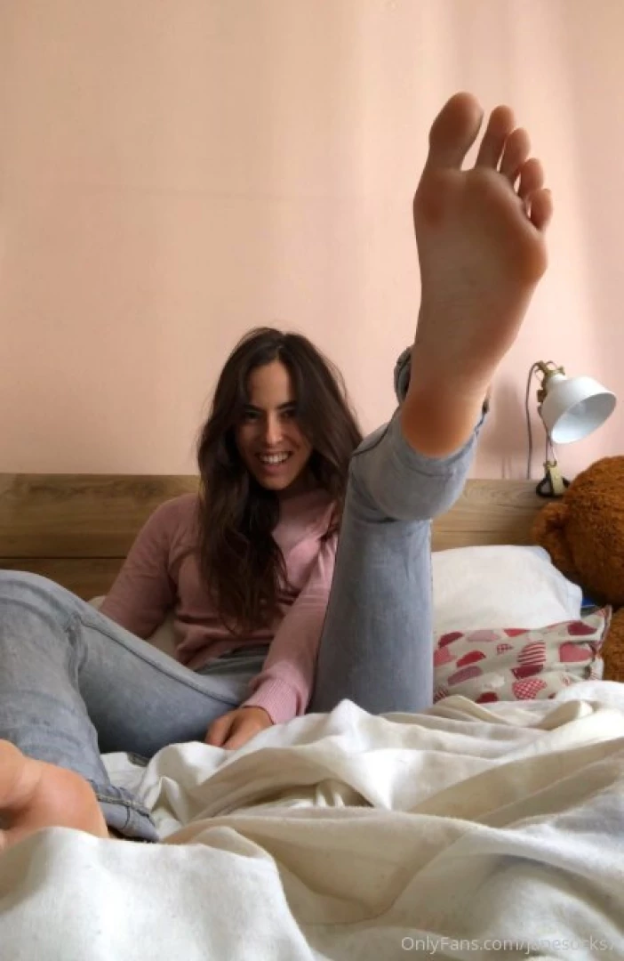 Hey barefoot squad we haven t seen each other for a long time hih part 1 