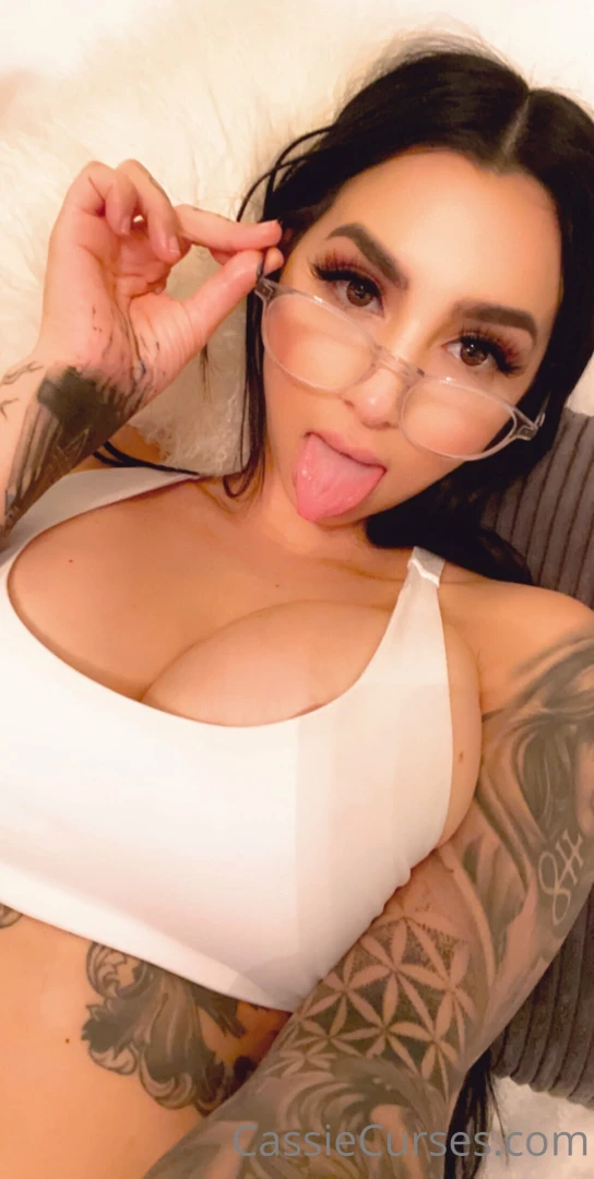 Cum with these videos hun i want you to make a mess for me once you 