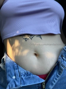 Do you want to watch me play with my belly button