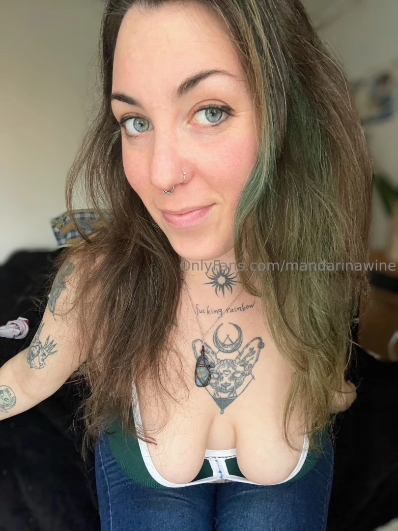 Should we have some fun right now my uncensored page is on fire https 