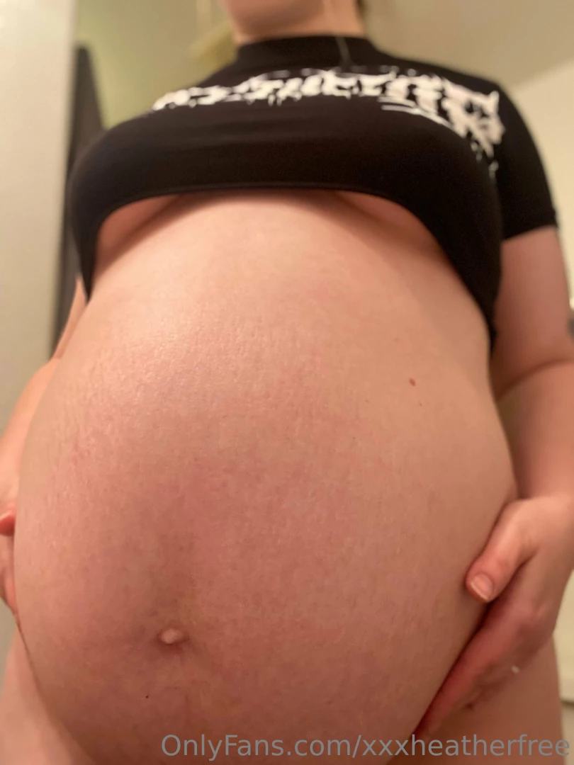 Sub to my vip page to see all my holes heatherrr_13 