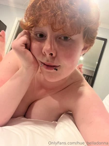 Been so hot in cali that i couldn t keep my clothes on when i got here