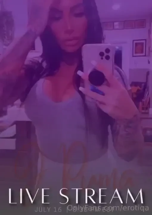 This kitty is here to play join therealjpuma as she goes live tonight 