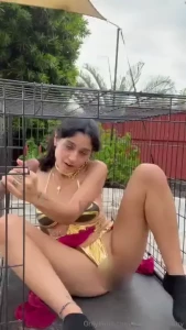 Slave princess leia pleases your cock in exchange for her freedom