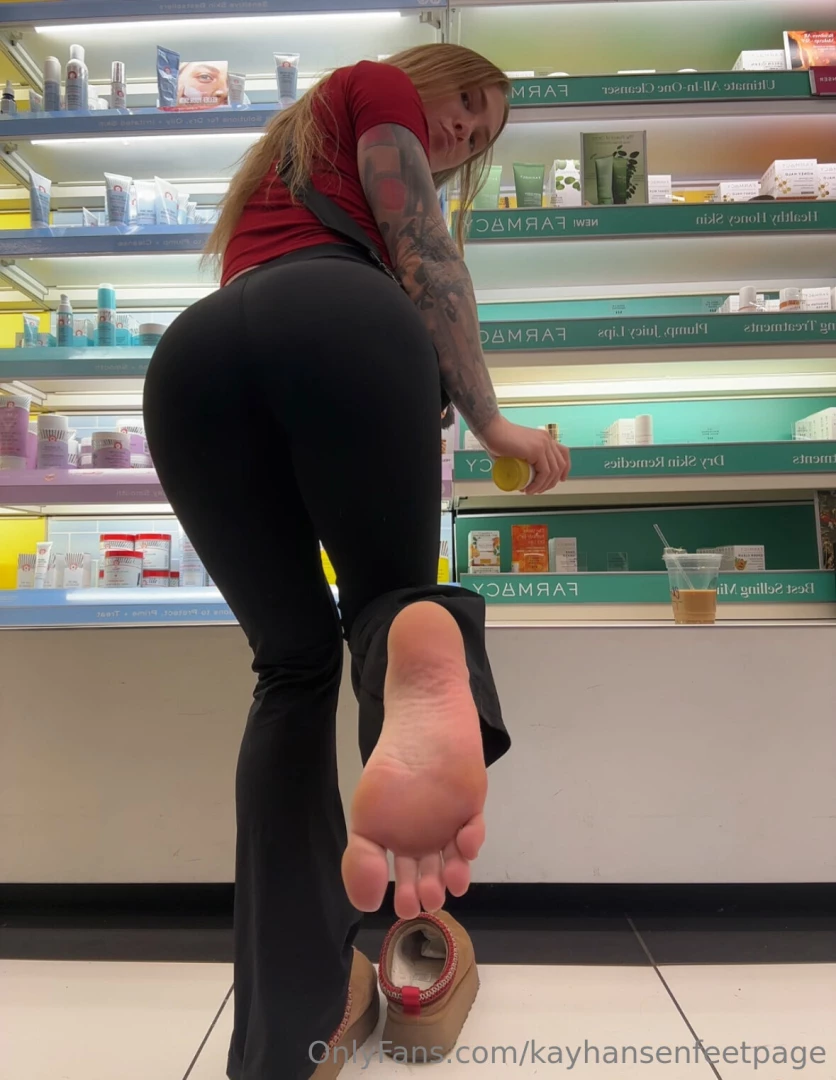 Showing my soles off at the mall shopping for skin care trying on 