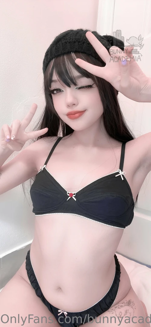 Hentai and chill part 1 