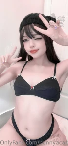 Hentai and chill part 1