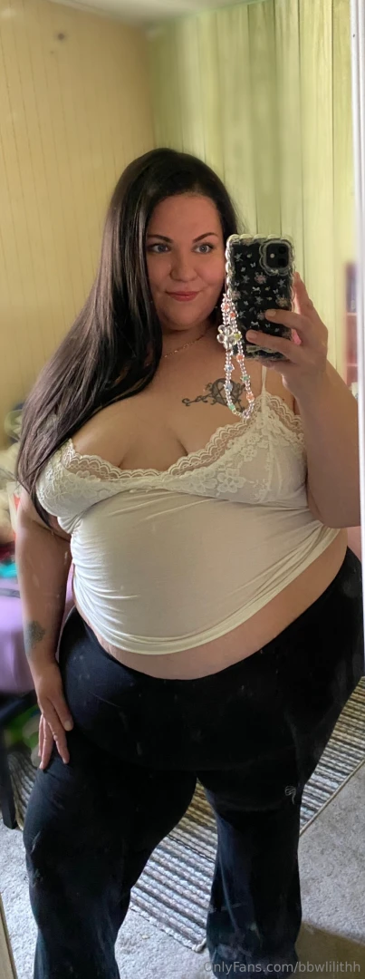 Caught myself looking too innocent in this pic don t let it fool you i 