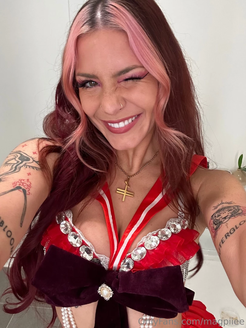 I want to start doing sexy cosplays for you hehe who should i start part 1 