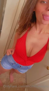 Make some requests in the dms can t wait to show you what my page has