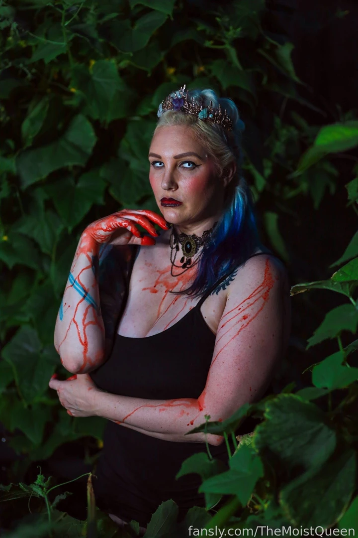 Naughty vampire queen in the woods after her meal mmmmmmm would you part 4 