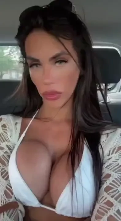 What kind of woman is attractive a woman who knows her own worth and 