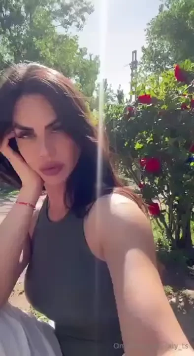 Let this lighthearted video spice up my feed 