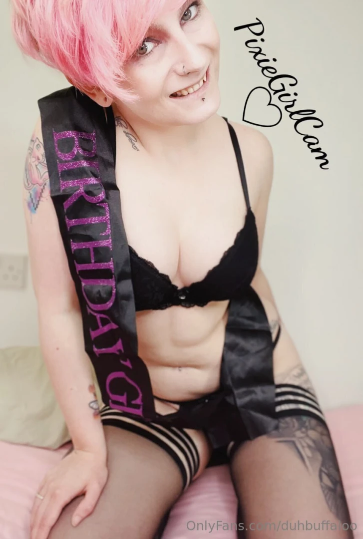 Let pixiegirlcam make you cum for her birthday free forever to sub part 2 