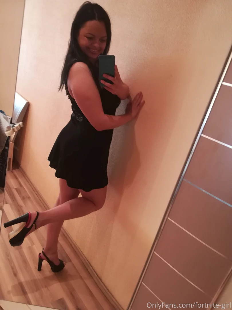 How do you guys like my dress part 1 