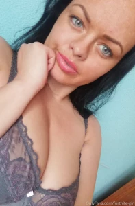 The mix of my selfie pics for you part 3