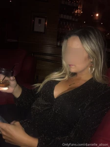 Does anyone ever see a hottie at the bar and think i d love to know part 2