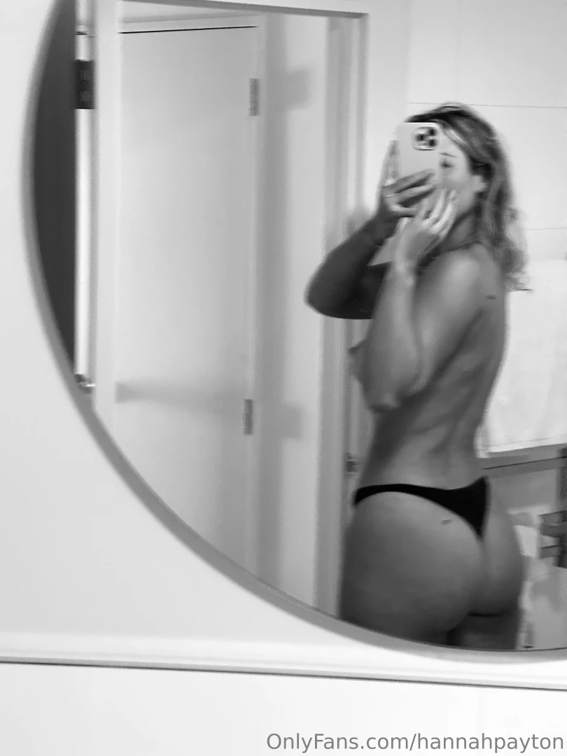 Back to full time onlyfans as of tomorrow babyyyyy which means 