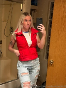 Hi guys i miss you all so much im sorry i had to take a pretty freakin part 14