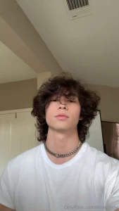 Check your messages for me babe