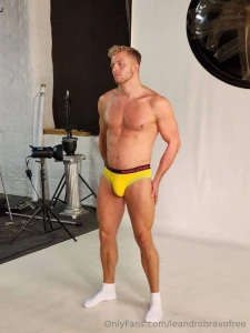 Hung handsome english medic the throatfuck-king samsteinerxxx now 50 part 254