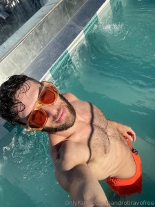 Now in madrid https onlyfans com leandrobravook 55 off