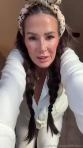 I m pretty sure you want to see my new pjs sexy sexy sexy my clit