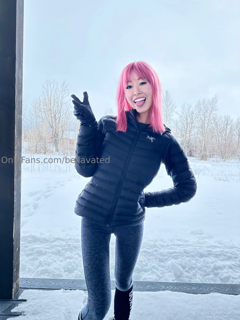 It s snowing so glad i have the warmest arcteryx jacket so i can hang 